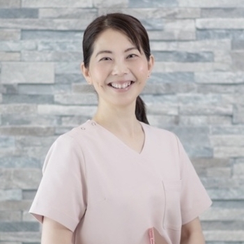 校長・耳のトラブルを解決する鍼灸師
津崎　香奈子